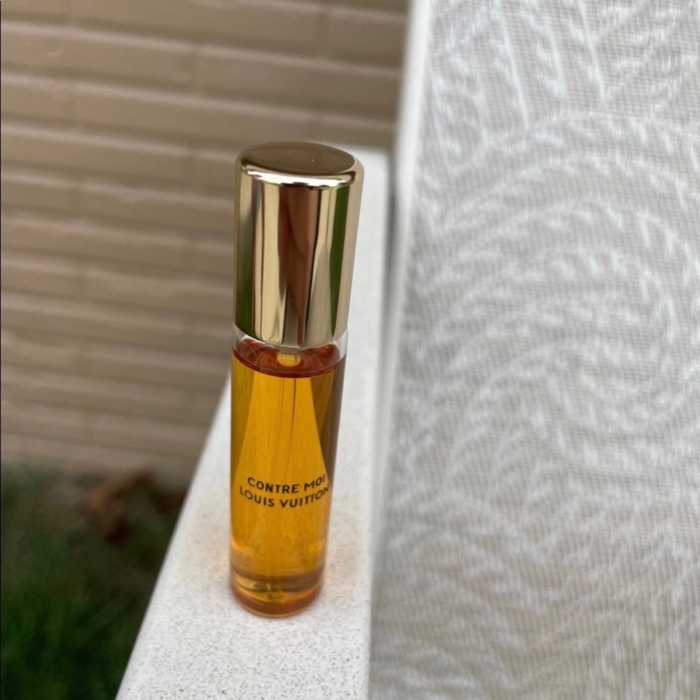 Authentic Louis Vuitton Contre Moi